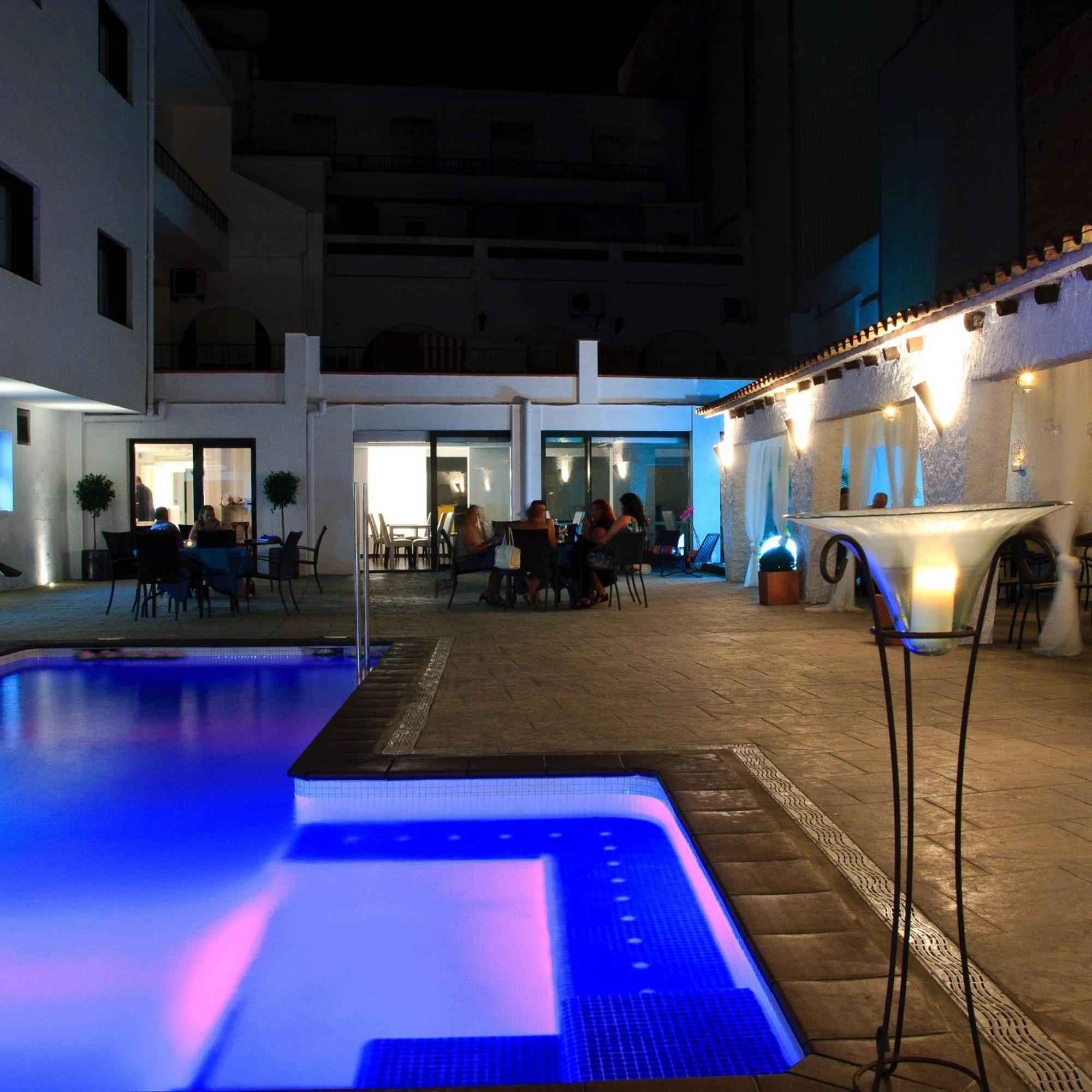 Hotel Salome Calafell Ngoại thất bức ảnh